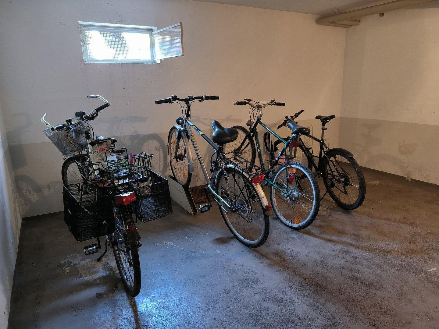Pronájem bytu 1+1 37 m², Heilbronn, Bádensko-Württembersko Pronájem bytu 1+1 37 m², Heilbronn, Bádensko-Württembersko
