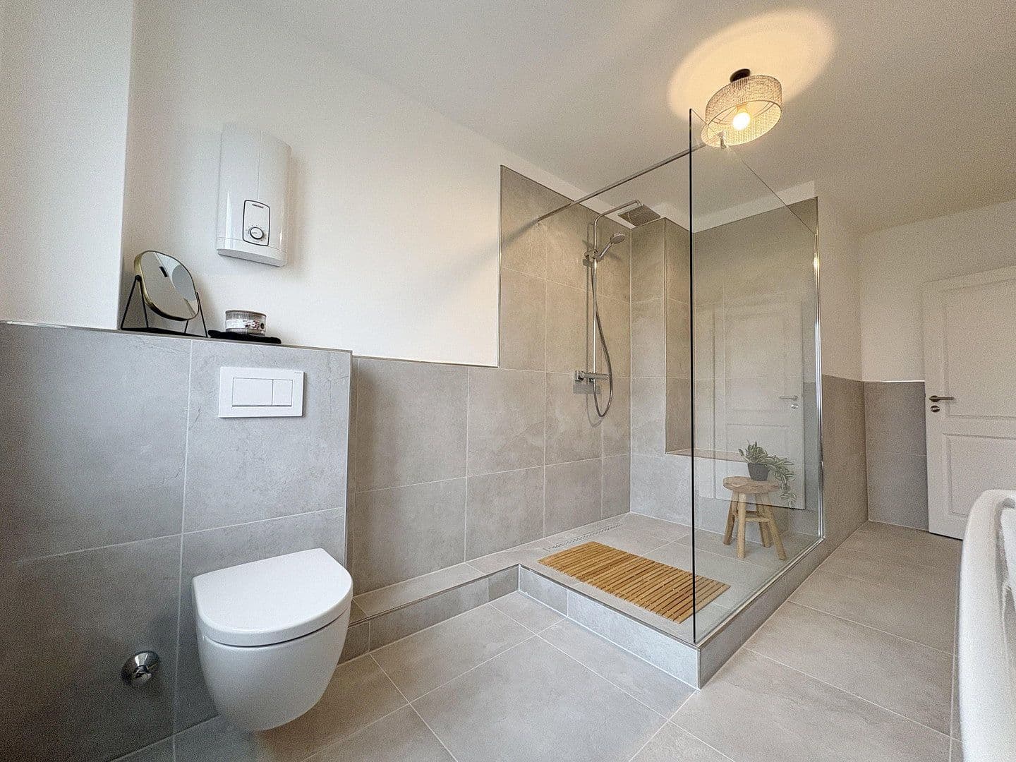 Prodej bytu 4+kk 119 m², Wusthoffstraße 12, Essen, Severní Porýní-Vestfálsko Prodej bytu 4+kk 119 m², Wusthoffstraße 12, Essen, Severní Porýní-Vestfálsko