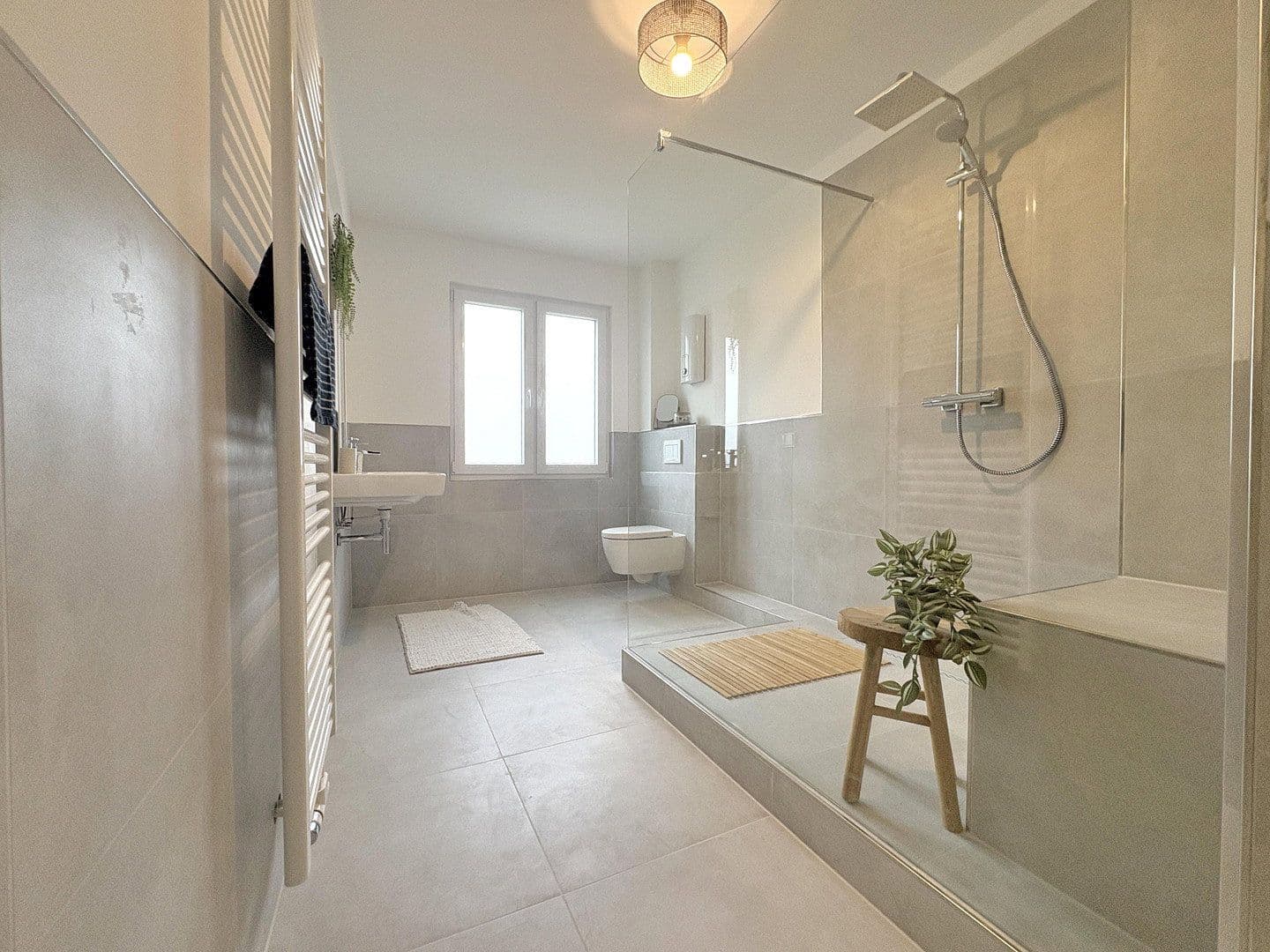 Prodej bytu 4+kk 119 m², Wusthoffstraße 12, Essen, Severní Porýní-Vestfálsko Prodej bytu 4+kk 119 m², Wusthoffstraße 12, Essen, Severní Porýní-Vestfálsko