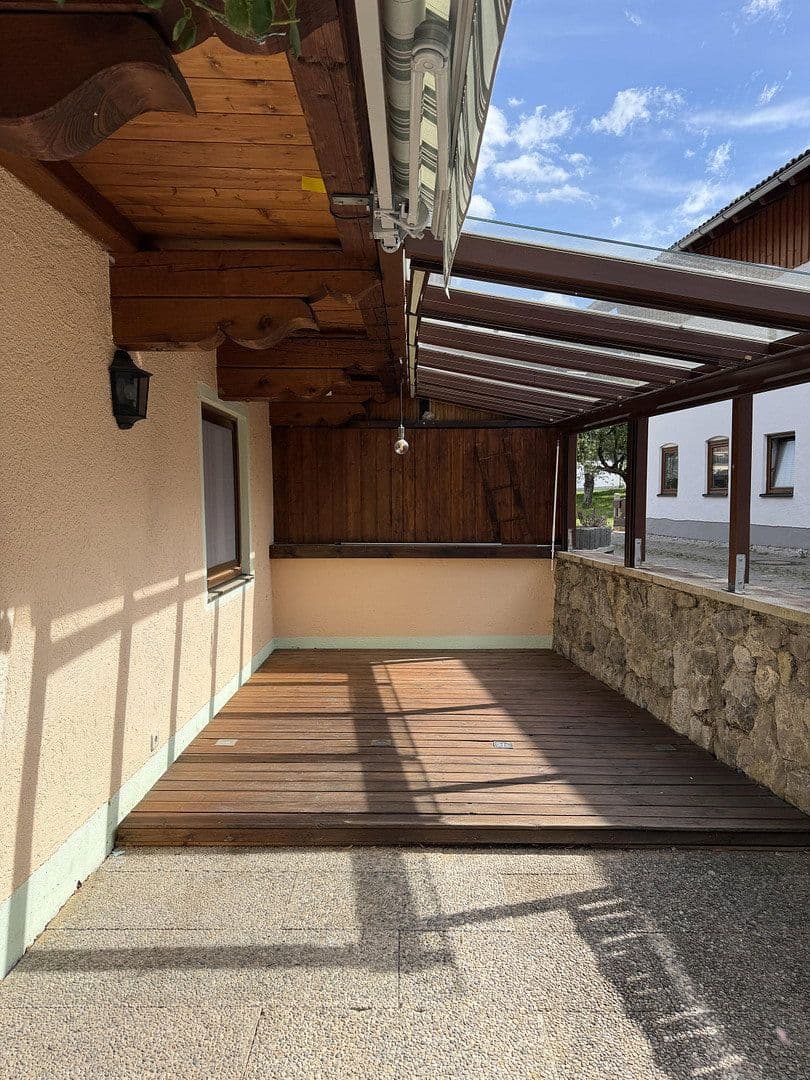 Pronájem bytu 3+1 84 m², Königsdorf, Bavorsko Pronájem bytu 3+1 84 m², Königsdorf, Bavorsko