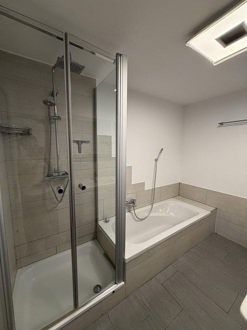Pronájem bytu 3+1 84 m², Königsdorf, Bavorsko Pronájem bytu 3+1 84 m², Königsdorf, Bavorsko