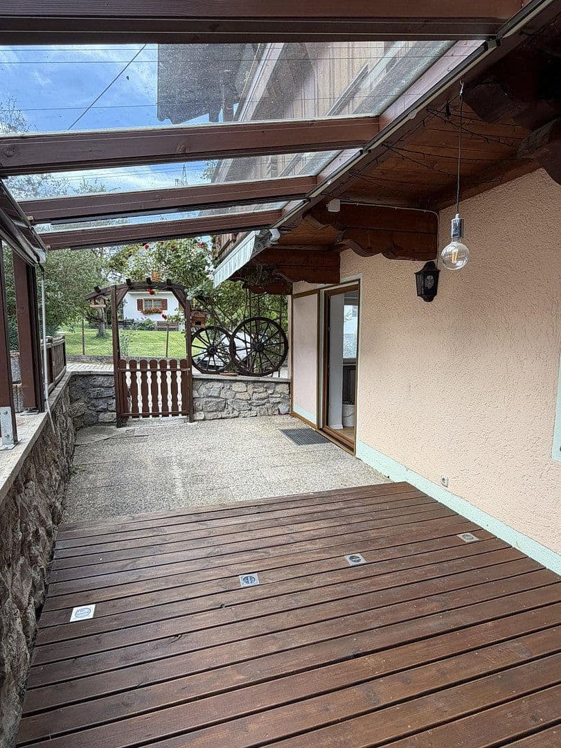 Pronájem bytu 3+1 84 m², Königsdorf, Bavorsko Pronájem bytu 3+1 84 m², Königsdorf, Bavorsko