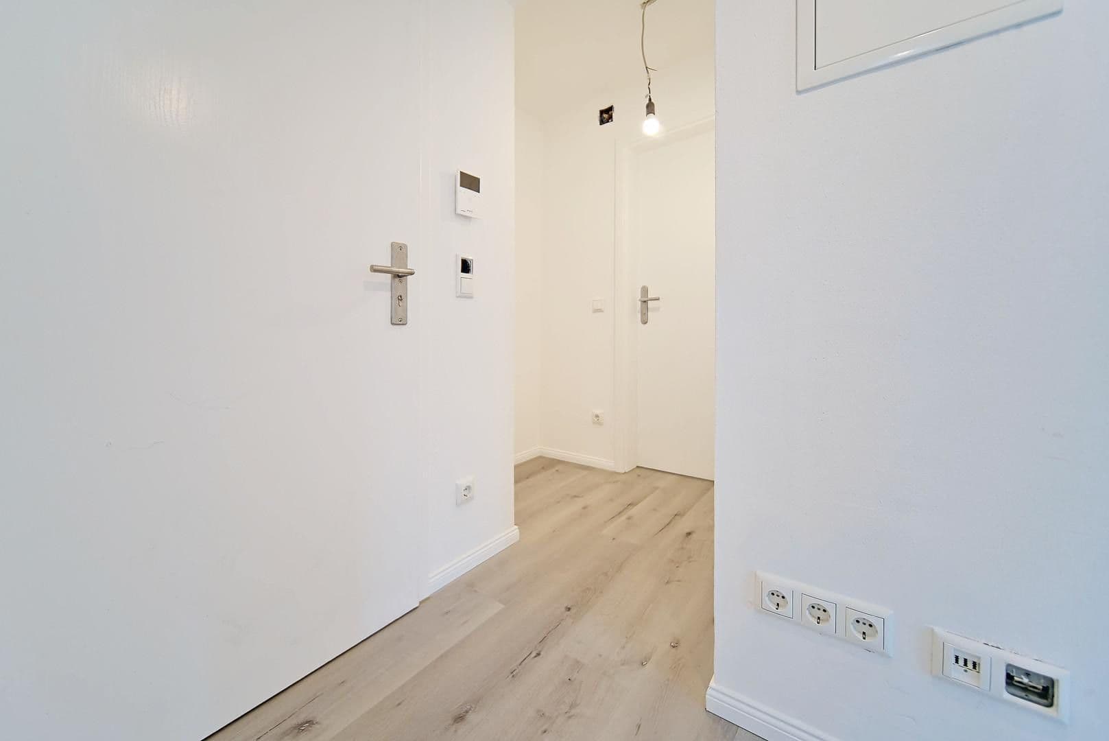 Prodej bytu 4+kk 112 m², Schobertweg 38, Erlangen, Bavorsko Prodej bytu 4+kk 112 m², Schobertweg 38, Erlangen, Bavorsko