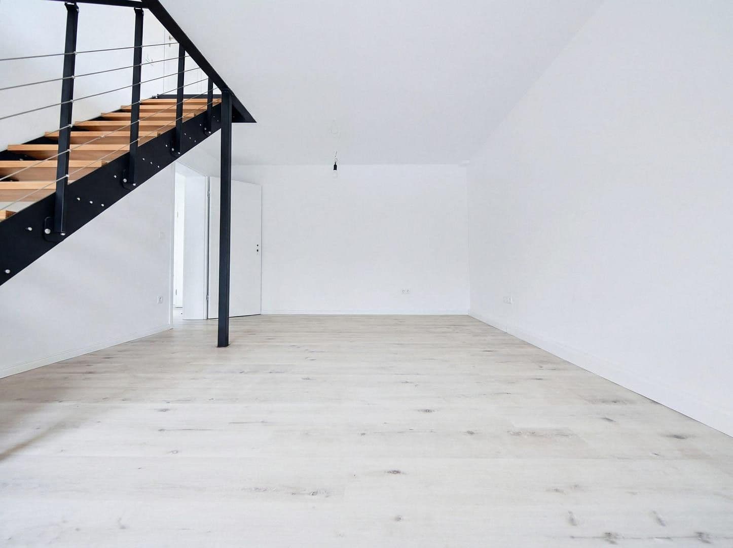 Prodej bytu 4+kk 112 m², Schobertweg 38, Erlangen, Bavorsko Prodej bytu 4+kk 112 m², Schobertweg 38, Erlangen, Bavorsko