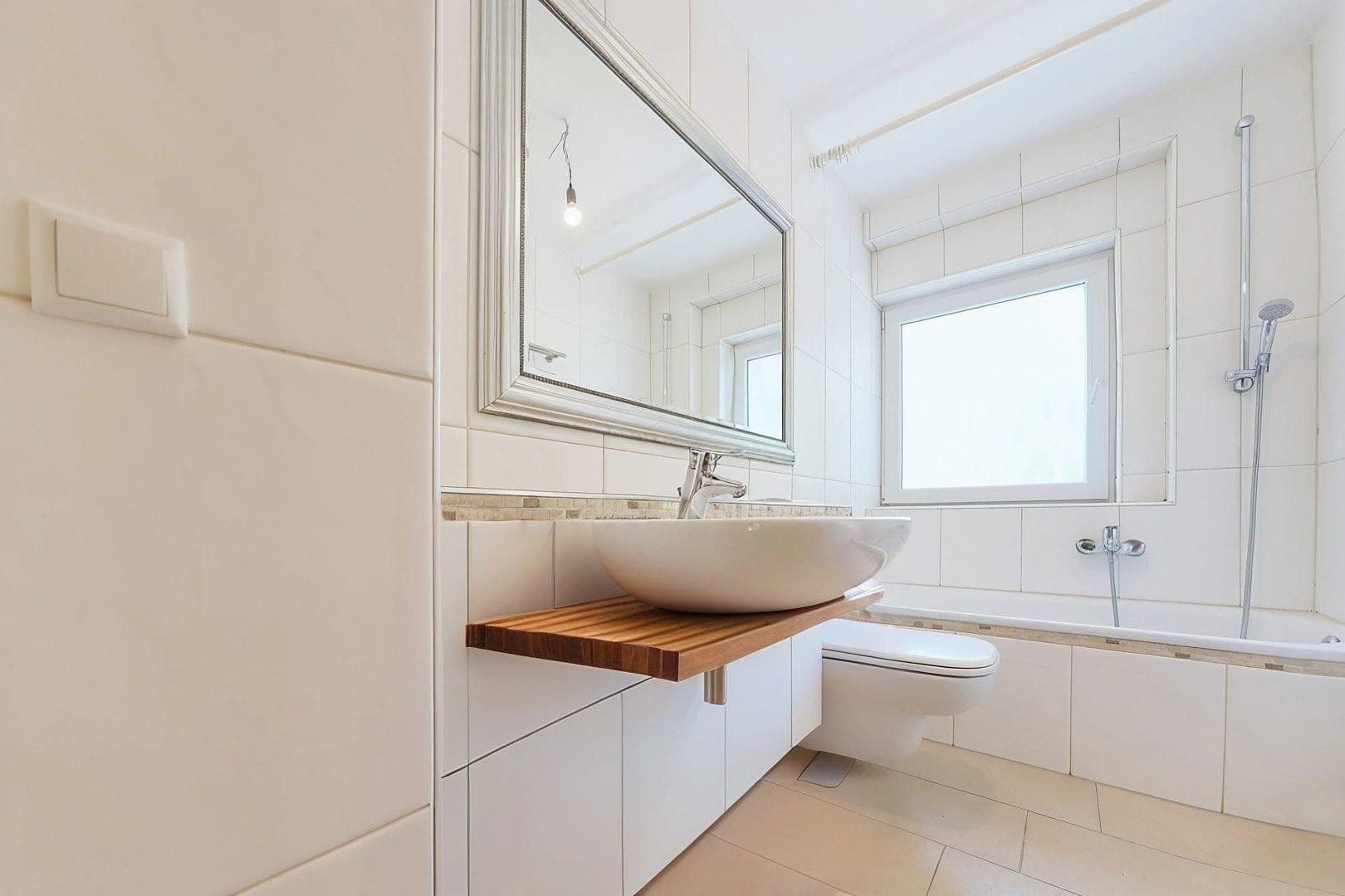 Prodej bytu 4+kk 112 m², Schobertweg 38, Erlangen, Bavorsko Prodej bytu 4+kk 112 m², Schobertweg 38, Erlangen, Bavorsko