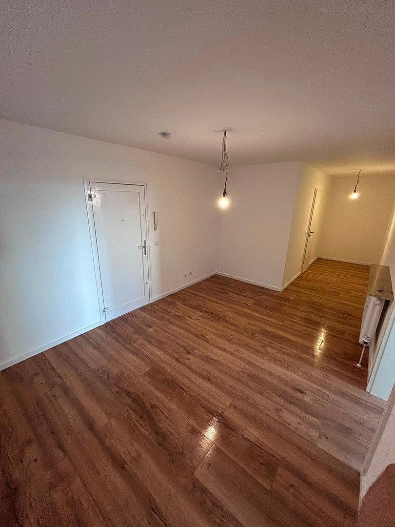 Pronájem bytu 3+1 91 m², Herderweg 2, Hanau, Hessen Pronájem bytu 3+1 91 m², Herderweg 2, Hanau, Hessen