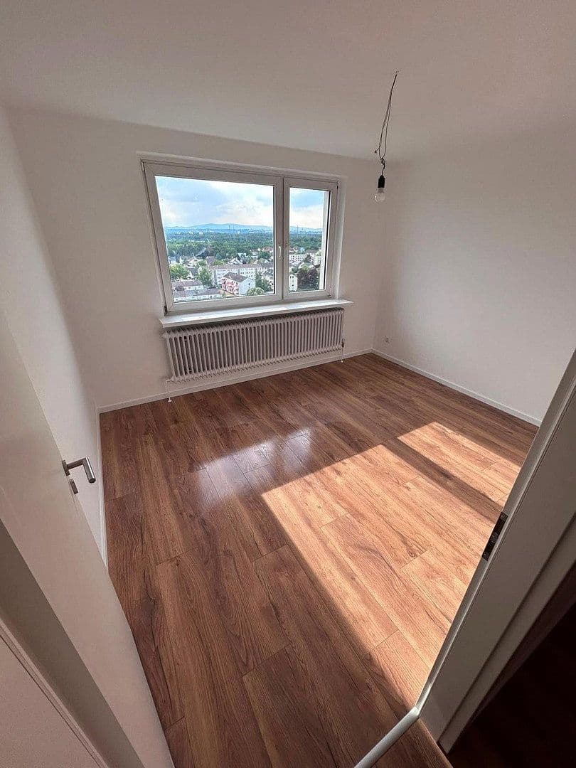Pronájem bytu 3+1 91 m², Herderweg 2, Hanau, Hessen Pronájem bytu 3+1 91 m², Herderweg 2, Hanau, Hessen