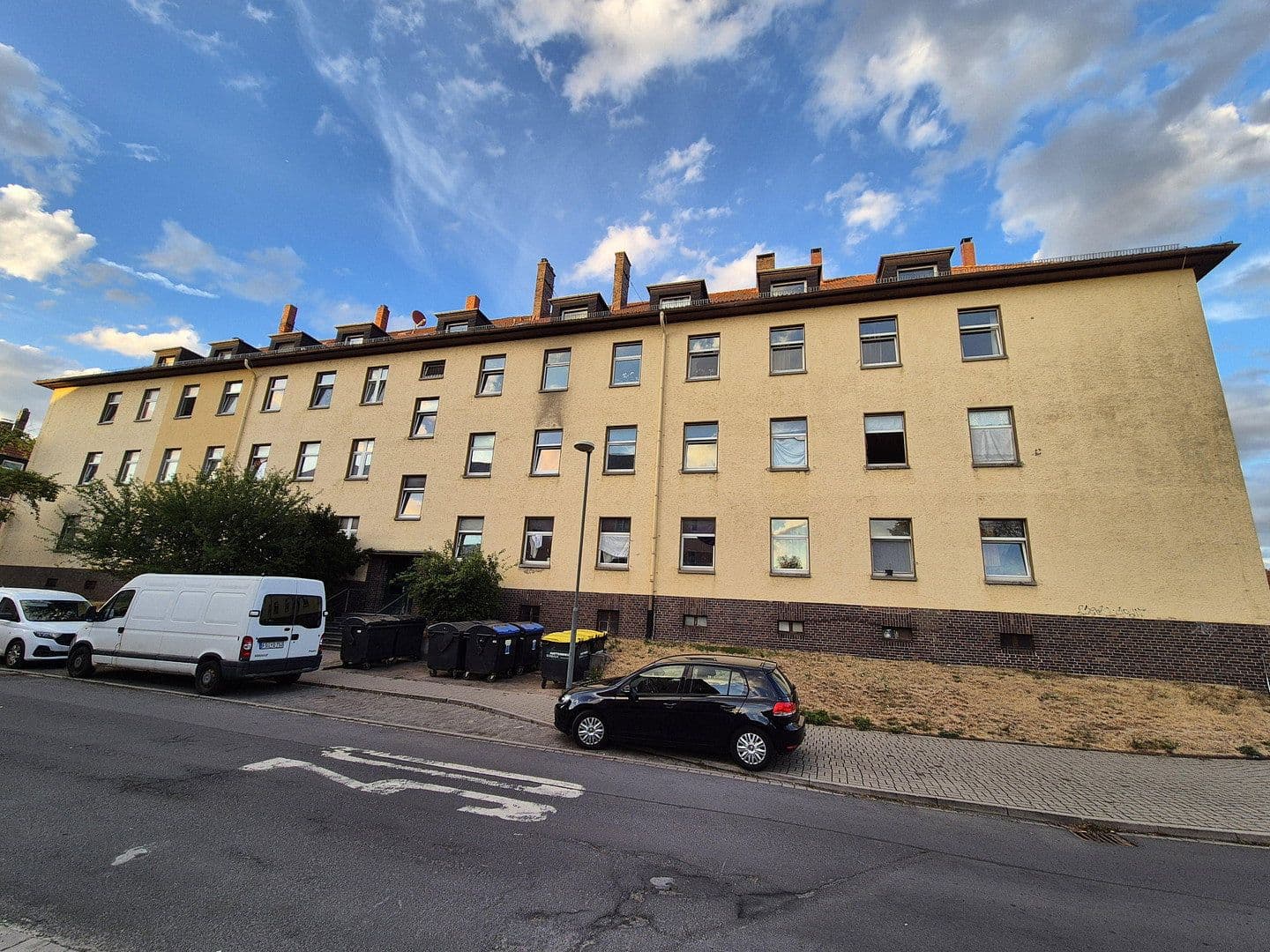 Prodej domu 2.016 m², pozemek 2.167 m², Fulda, Hessen Prodej domu 2.016 m², pozemek 2.167 m², Fulda, Hessen