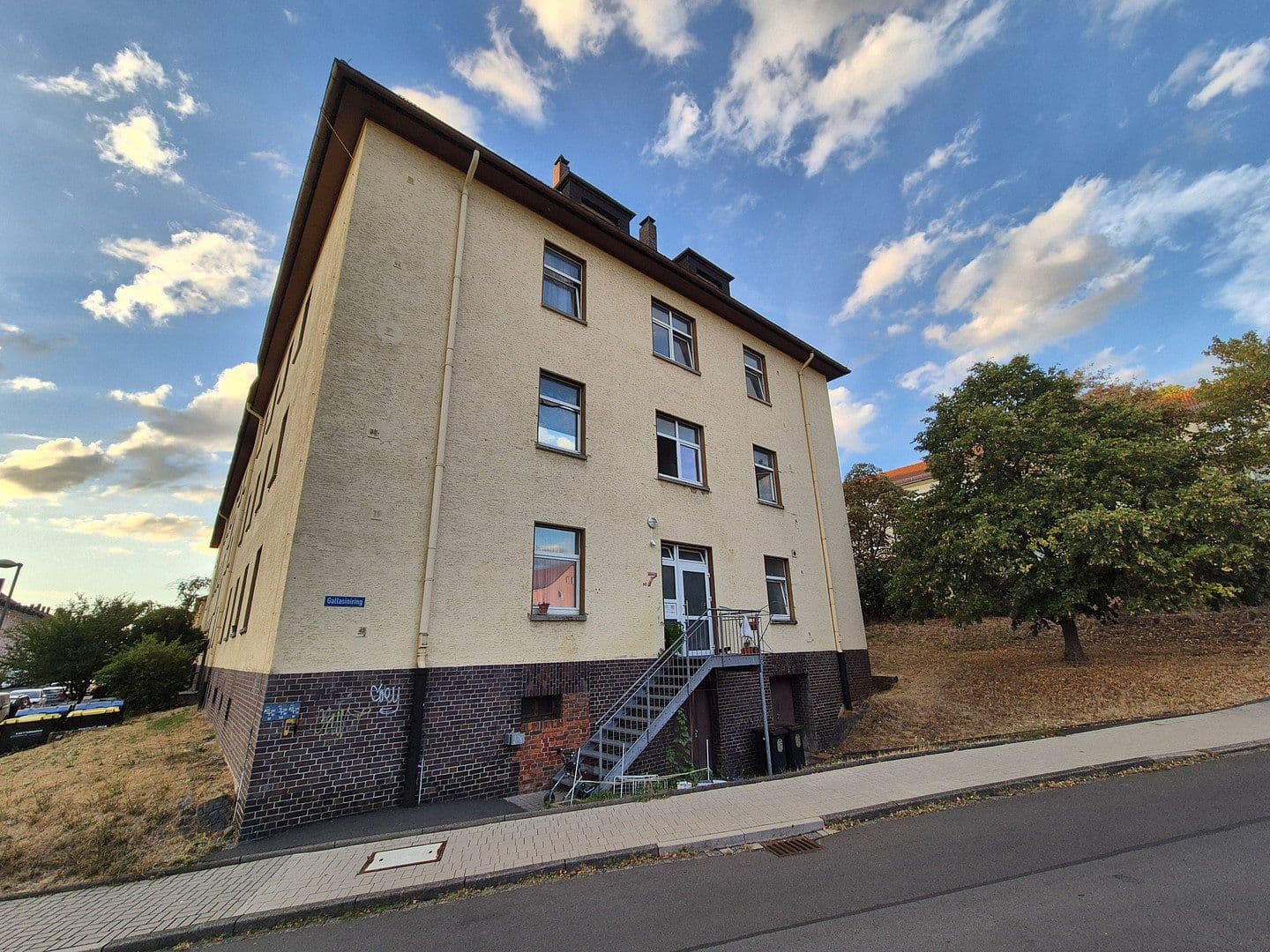 Prodej domu 2.016 m², pozemek 2.167 m², Fulda, Hessen Prodej domu 2.016 m², pozemek 2.167 m², Fulda, Hessen