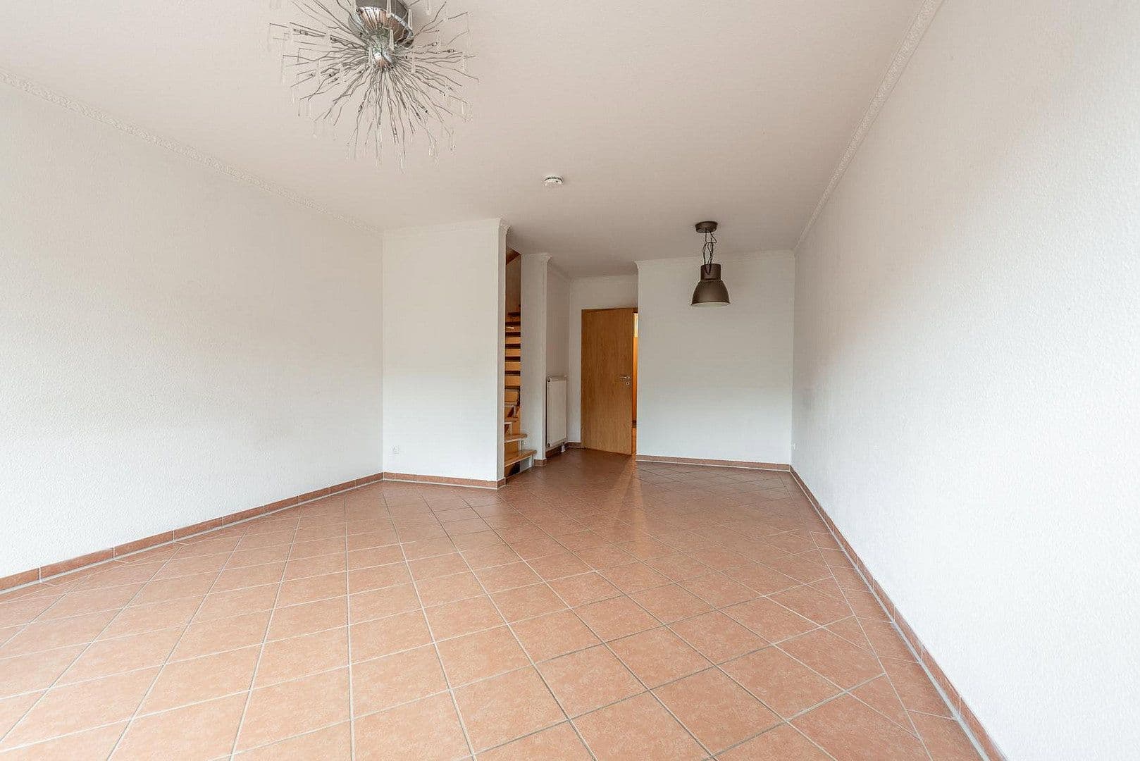 Prodej domu 115 m², pozemek 182 m², Hamburg, Hamburg Prodej domu 115 m², pozemek 182 m², Hamburg, Hamburg