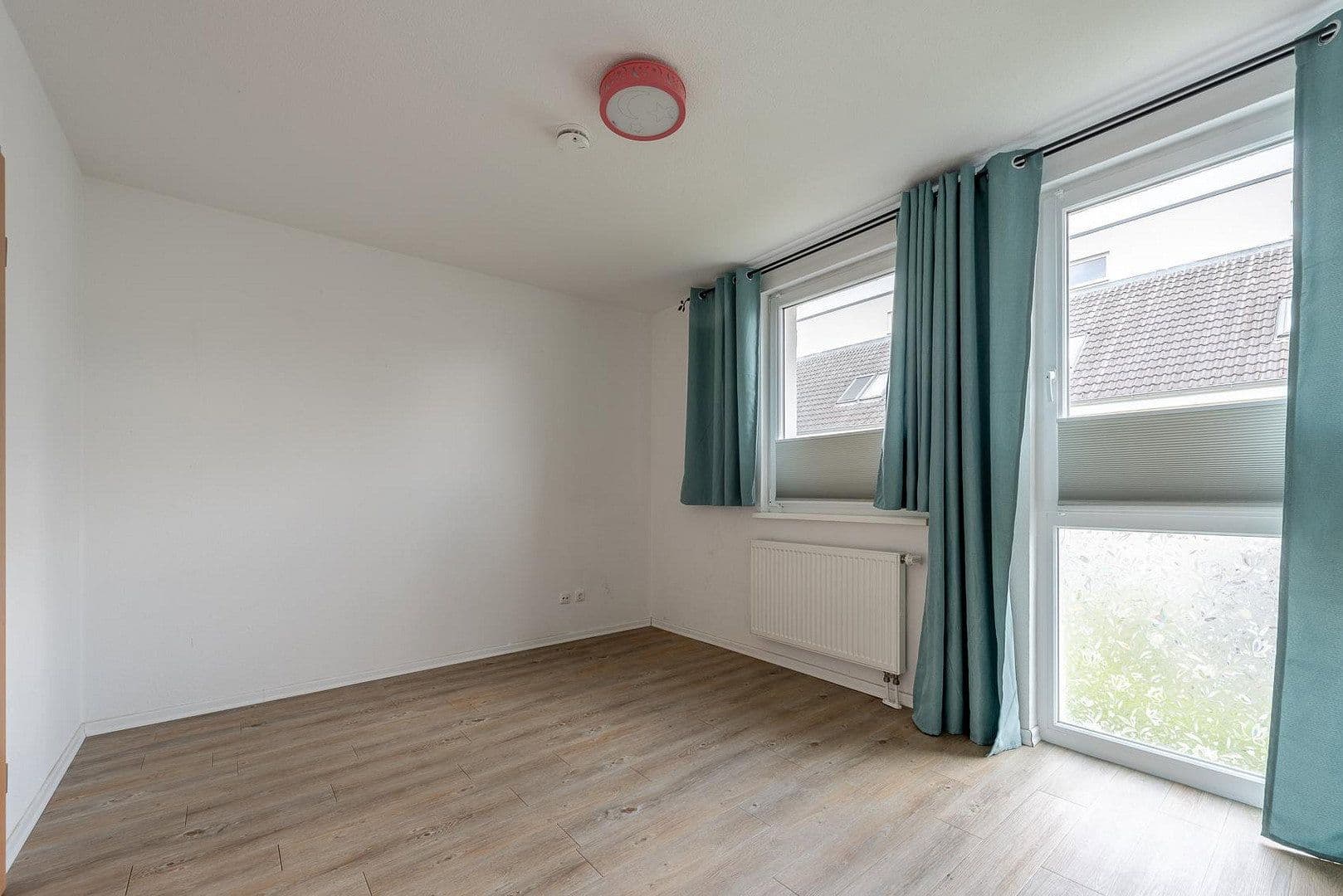 Prodej domu 115 m², pozemek 182 m², Hamburg, Hamburg Prodej domu 115 m², pozemek 182 m², Hamburg, Hamburg