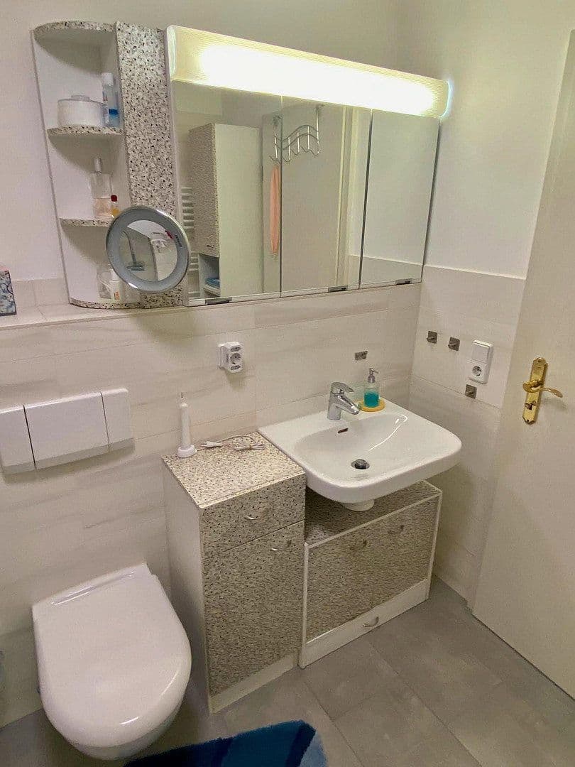Prodej bytu 3+1 82 m², Chemnitz, Sasko Prodej bytu 3+1 82 m², Chemnitz, Sasko