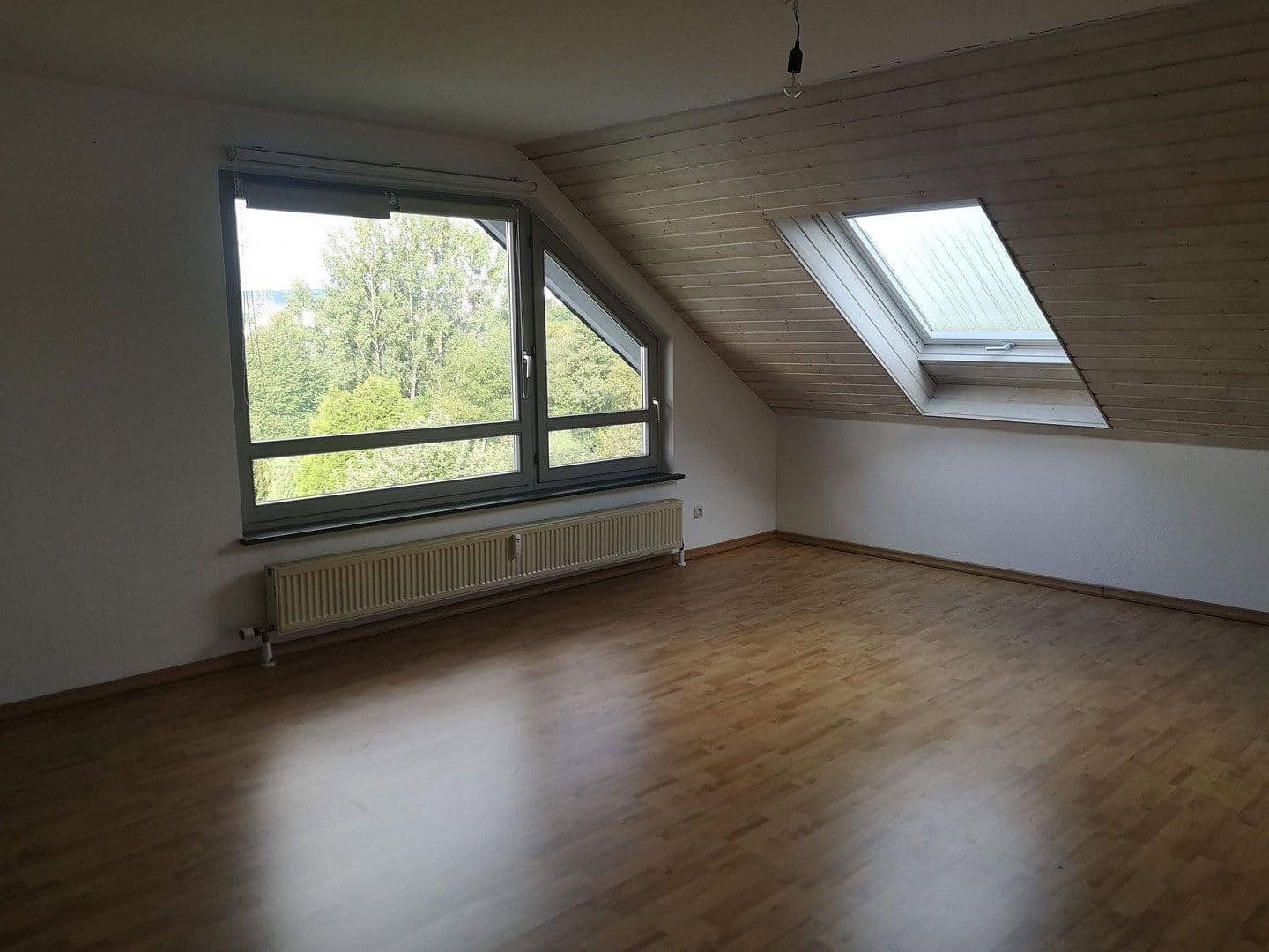 Pronájem bytu 2+1 84 m², Niedernhausen, Hessen Pronájem bytu 2+1 84 m², Niedernhausen, Hessen