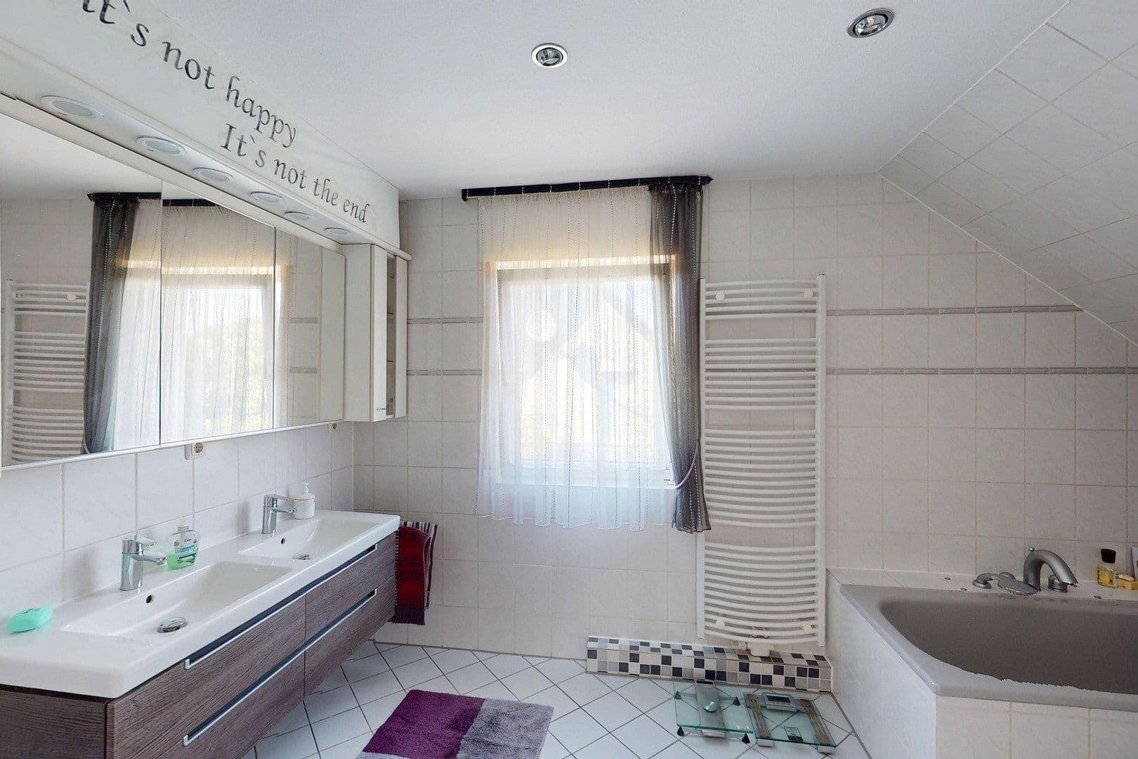 Prodej domu 175 m², pozemek 492 m², Irisweg 21, Stahnsdorf, Braniborsko Prodej domu 175 m², pozemek 492 m², Irisweg 21, Stahnsdorf, Braniborsko