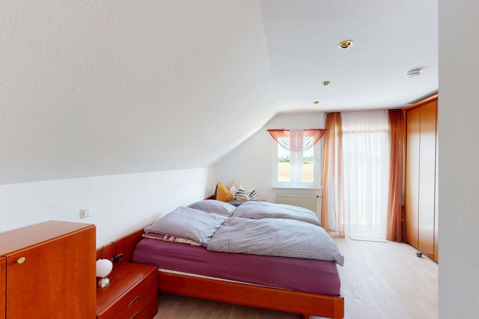Prodej domu 175 m², pozemek 492 m², Irisweg 21, Stahnsdorf, Braniborsko Prodej domu 175 m², pozemek 492 m², Irisweg 21, Stahnsdorf, Braniborsko