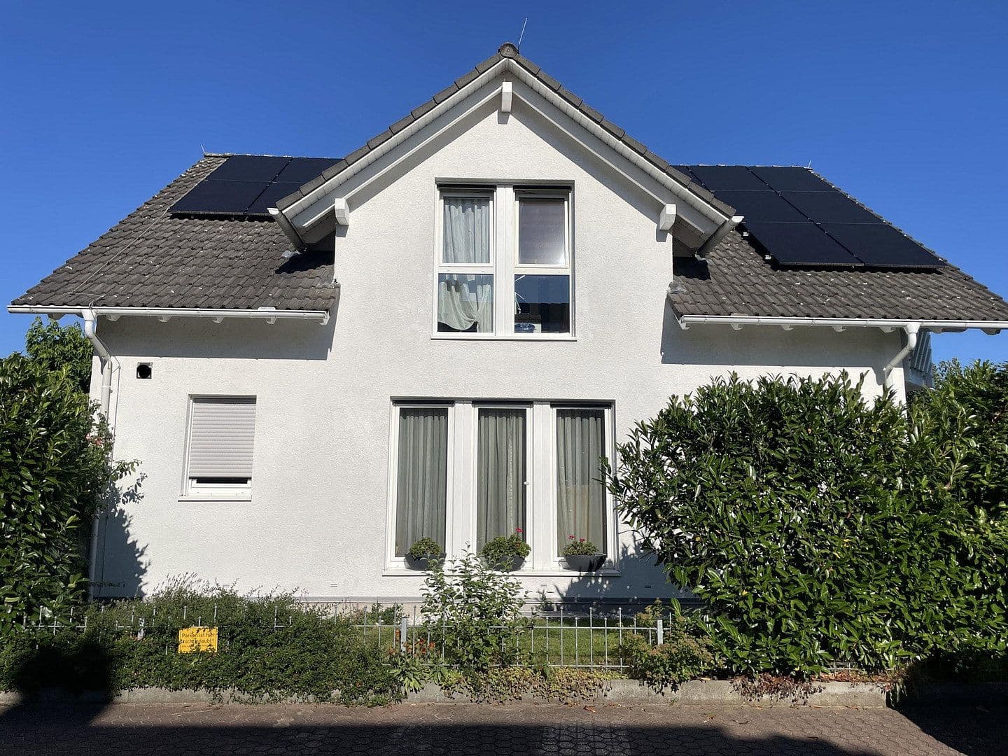 Prodej domu 175 m², pozemek 492 m², Irisweg 21, Stahnsdorf, Braniborsko Prodej domu 175 m², pozemek 492 m², Irisweg 21, Stahnsdorf, Braniborsko