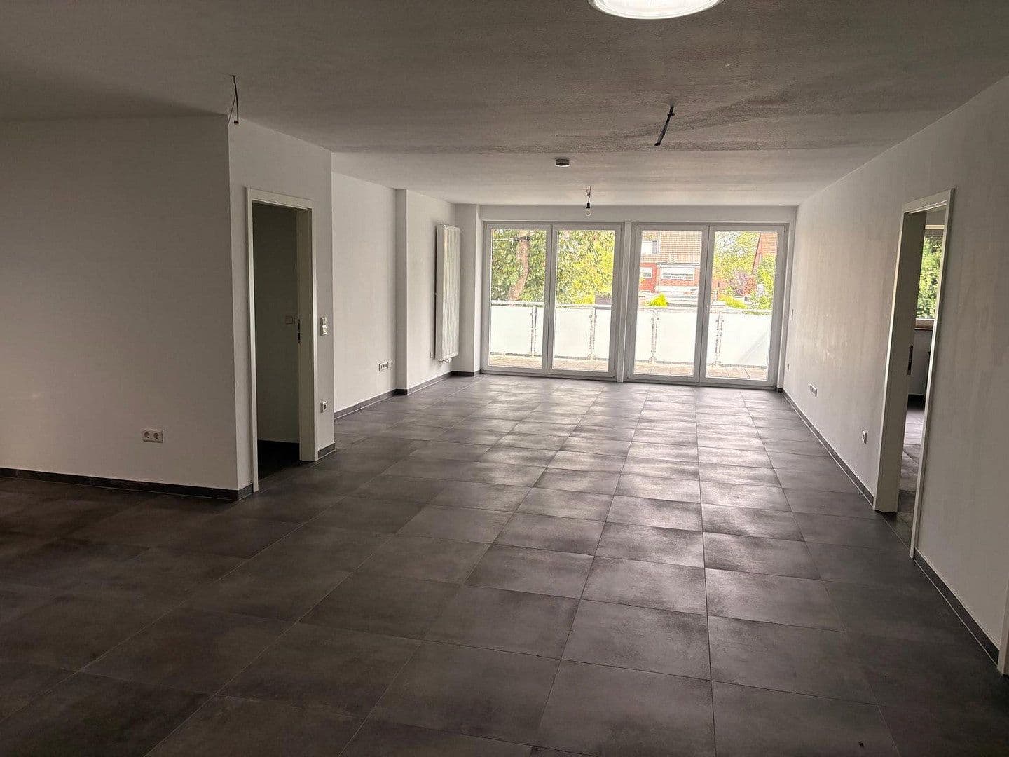 Pronájem bytu 3+1 136 m², Maubisstraße 26, Kaarst, Severní Porýní-Vestfálsko Pronájem bytu 3+1 136 m², Maubisstraße 26, Kaarst, Severní Porýní-Vestfálsko