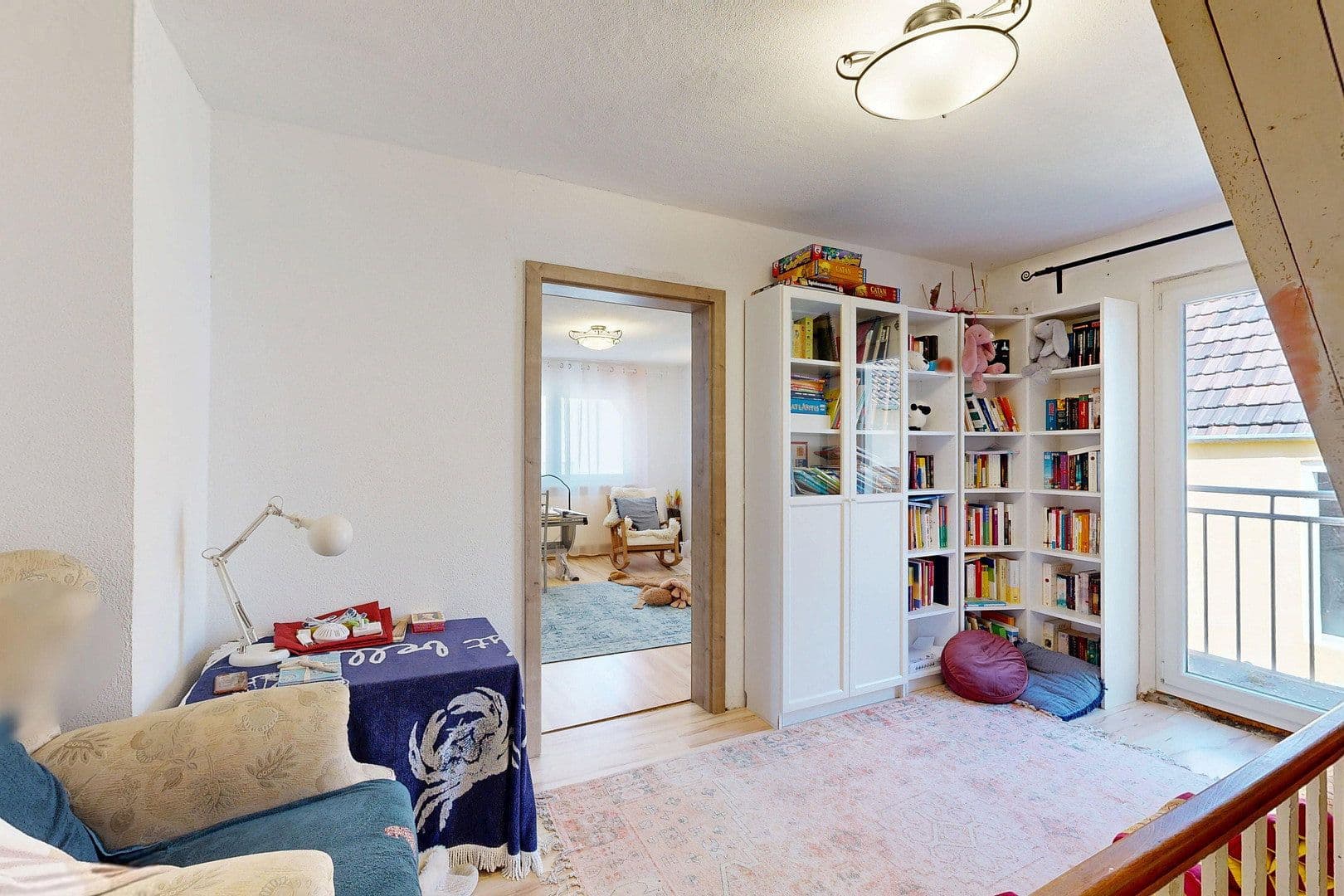 Prodej domu 189 m², pozemek 1.049 m², Bachstraße 32, Kraichtal, Bádensko-Württembersko Prodej domu 189 m², pozemek 1.049 m², Bachstraße 32, Kraichtal, Bádensko-Württembersko