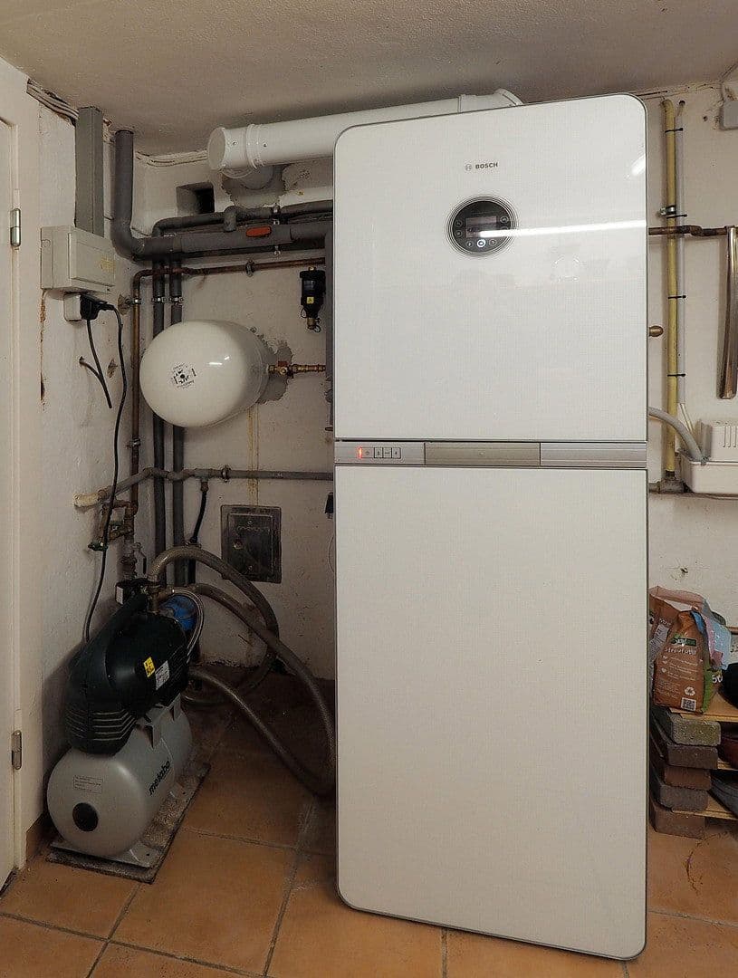 Prodej domu 196 m², pozemek 452 m², Kirchhofstrasse 7, Freiburg (Elbe), Dolní Sasko Prodej domu 196 m², pozemek 452 m², Kirchhofstrasse 7, Freiburg (Elbe), Dolní Sasko