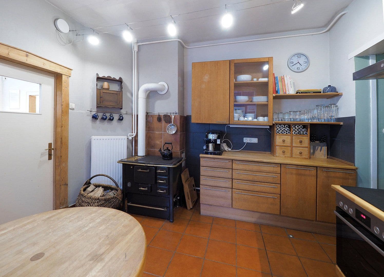 Prodej domu 196 m², pozemek 452 m², Kirchhofstrasse 7, Freiburg (Elbe), Dolní Sasko Prodej domu 196 m², pozemek 452 m², Kirchhofstrasse 7, Freiburg (Elbe), Dolní Sasko