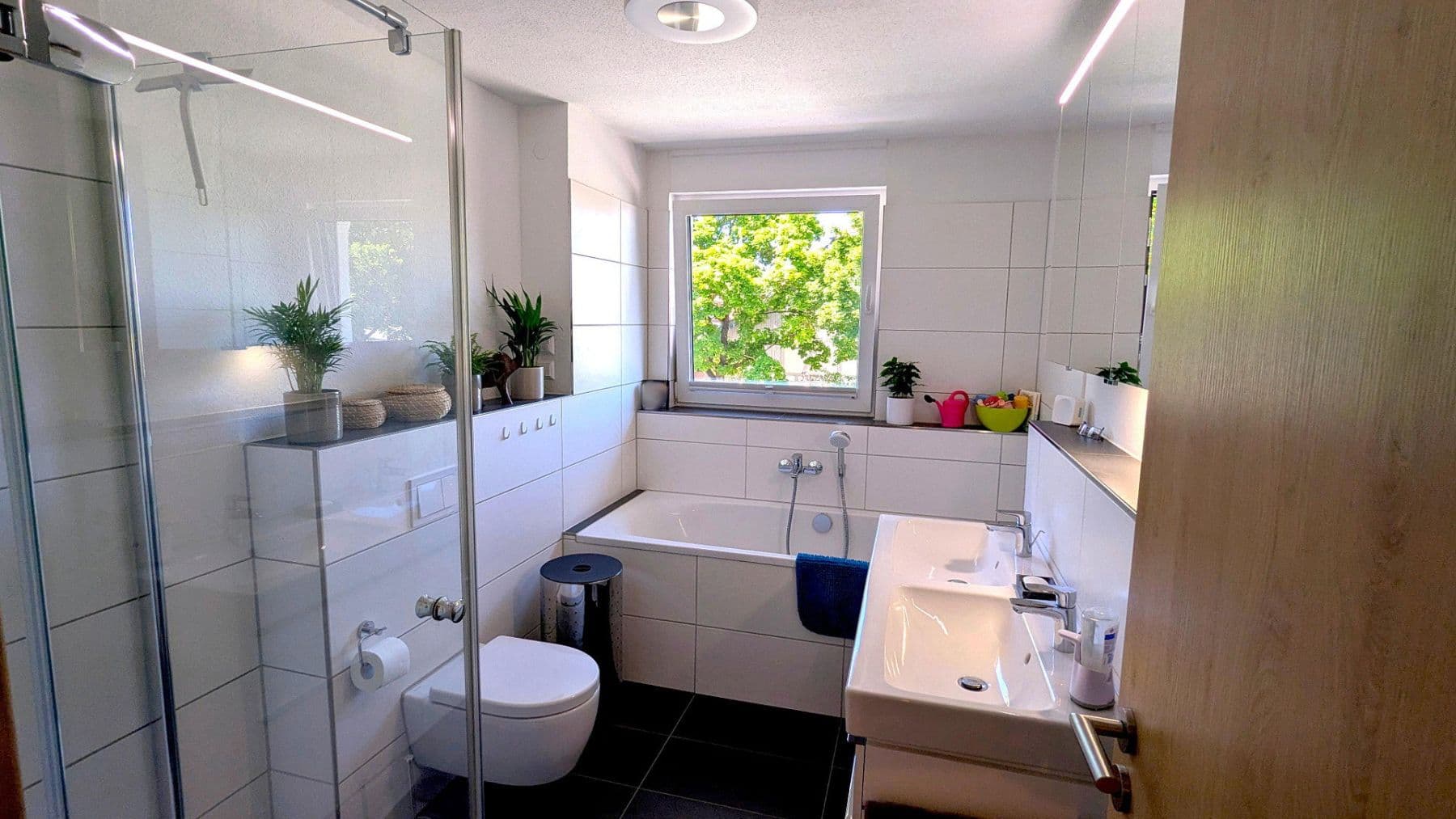 Prodej domu 132 m², pozemek 270 m², Ebersbach an der Fils, Bádensko-Württembersko Prodej domu 132 m², pozemek 270 m², Ebersbach an der Fils, Bádensko-Württembersko