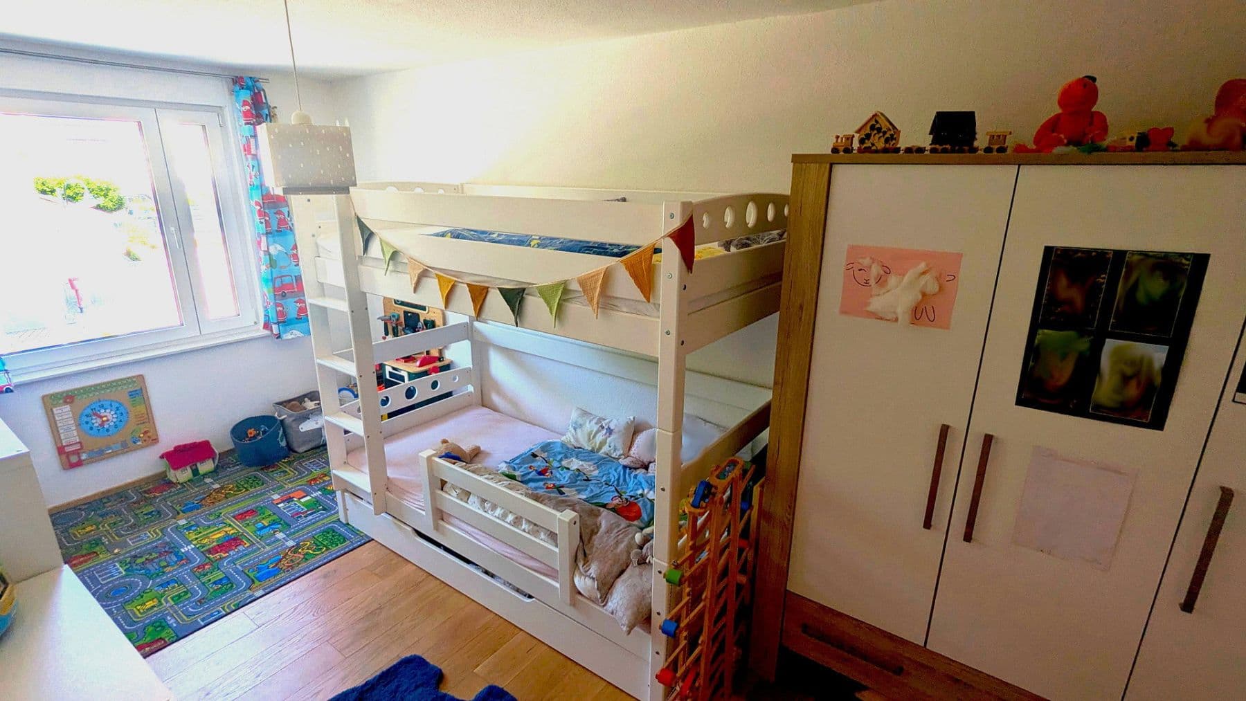 Prodej domu 132 m², pozemek 270 m², Ebersbach an der Fils, Bádensko-Württembersko Prodej domu 132 m², pozemek 270 m², Ebersbach an der Fils, Bádensko-Württembersko