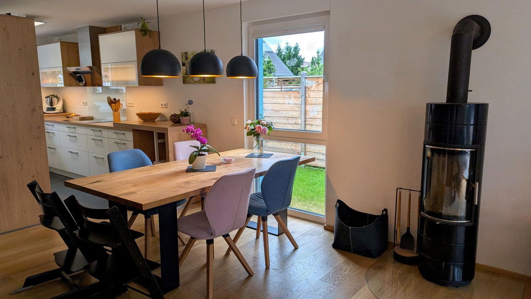 Prodej domu 132 m², pozemek 270 m², Ebersbach an der Fils, Bádensko-Württembersko Prodej domu 132 m², pozemek 270 m², Ebersbach an der Fils, Bádensko-Württembersko
