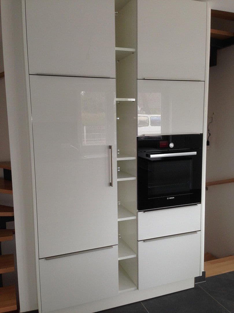 Pronájem domu 128 m², pozemek 110 m², Waldstr. 8, Germering, Bavorsko Pronájem domu 128 m², pozemek 110 m², Waldstr. 8, Germering, Bavorsko