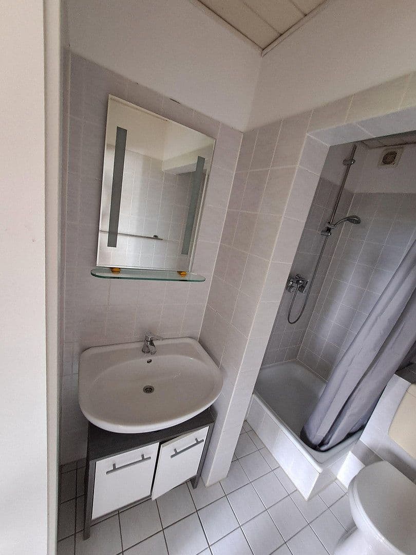 Pronájem bytu 1+1 29 m², Menden (Sauerland), Severní Porýní-Vestfálsko Pronájem bytu 1+1 29 m², Menden (Sauerland), Severní Porýní-Vestfálsko