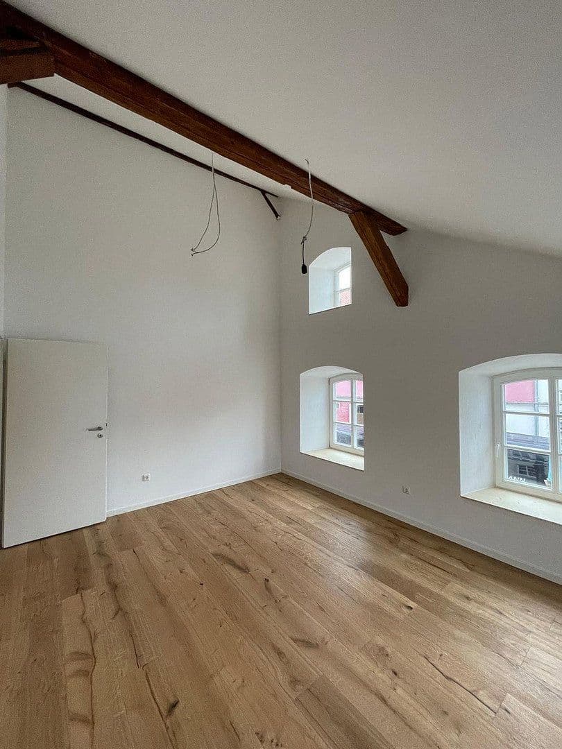 Pronájem domu 130 m², pozemek 150 m², Ringweg 1, Hemau, Bavorsko Pronájem domu 130 m², pozemek 150 m², Ringweg 1, Hemau, Bavorsko