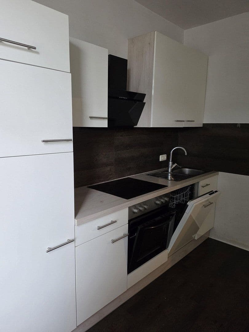 Pronájem bytu 3+1 80 m², Neumünster, Šlesvicko-Holštýnsko Pronájem bytu 3+1 80 m², Neumünster, Šlesvicko-Holštýnsko