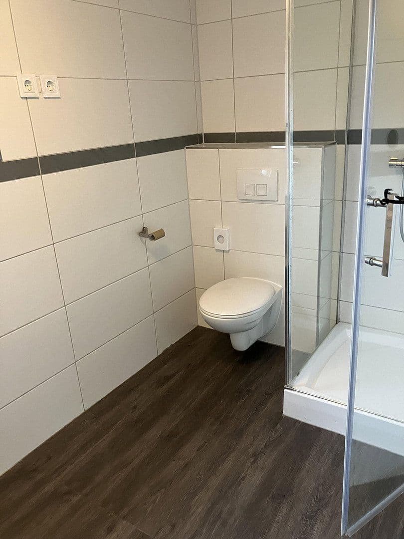Prodej domu 108 m², pozemek 822 m², Weener, Dolní Sasko Prodej domu 108 m², pozemek 822 m², Weener, Dolní Sasko