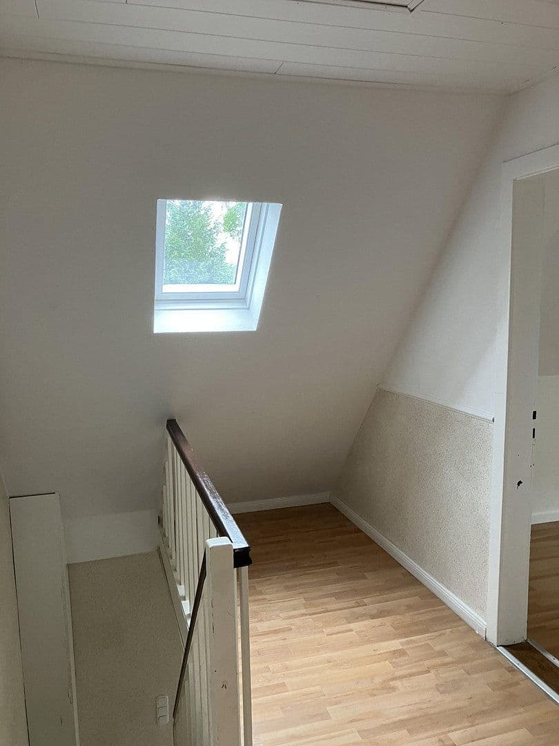 Prodej domu 108 m², pozemek 822 m², Weener, Dolní Sasko Prodej domu 108 m², pozemek 822 m², Weener, Dolní Sasko