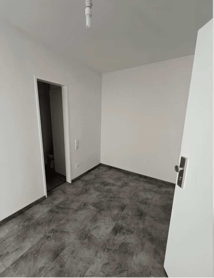 Pronájem bytu 3+1 96 m², Hochemmericher Str. 29, Duisburg, Severní Porýní-Vestfálsko Pronájem bytu 3+1 96 m², Hochemmericher Str. 29, Duisburg, Severní Porýní-Vestfálsko