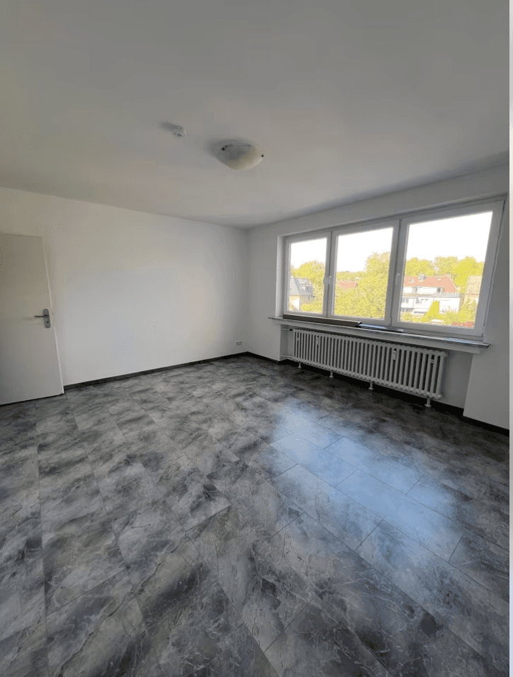 Pronájem bytu 3+1 96 m², Hochemmericher Str. 29, Duisburg, Severní Porýní-Vestfálsko Pronájem bytu 3+1 96 m², Hochemmericher Str. 29, Duisburg, Severní Porýní-Vestfálsko