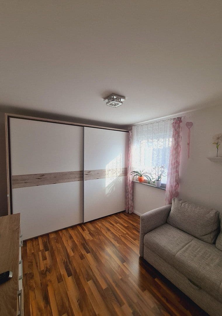 Prodej domu 110 m², pozemek 547 m², Rehfelde, Braniborsko Prodej domu 110 m², pozemek 547 m², Rehfelde, Braniborsko