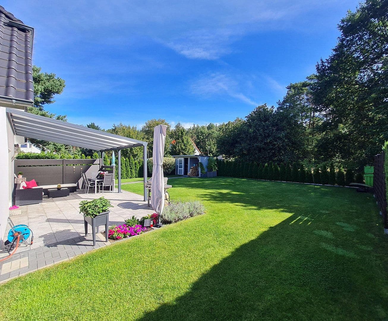 Prodej domu 110 m², pozemek 547 m², Rehfelde, Braniborsko Prodej domu 110 m², pozemek 547 m², Rehfelde, Braniborsko