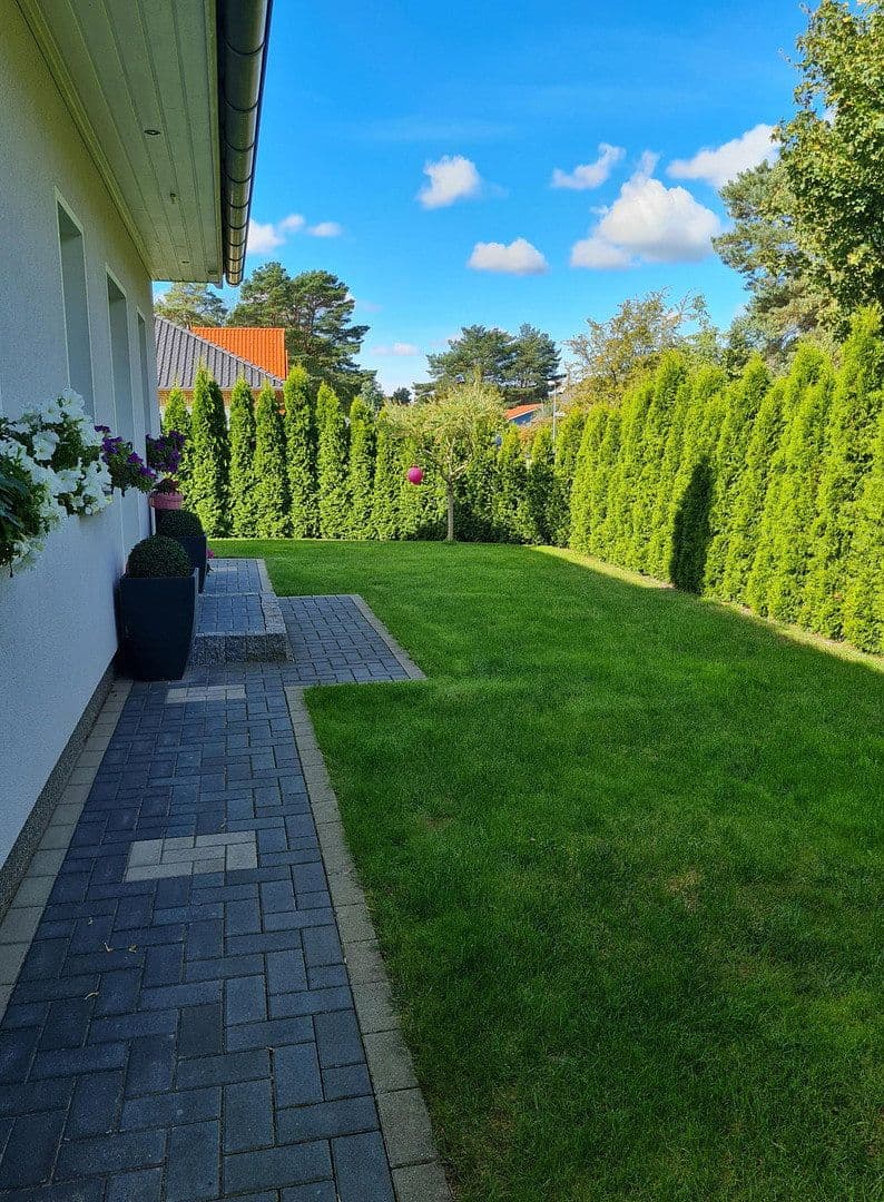 Prodej domu 110 m², pozemek 547 m², Rehfelde, Braniborsko Prodej domu 110 m², pozemek 547 m², Rehfelde, Braniborsko