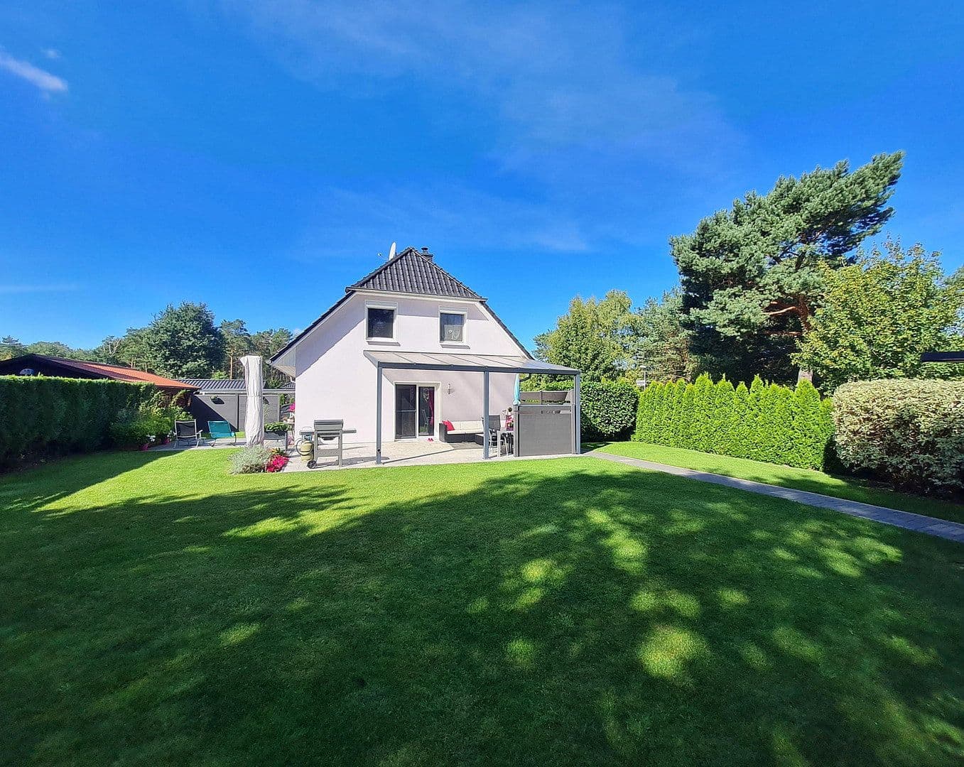 Prodej domu 110 m², pozemek 547 m², Rehfelde, Braniborsko Prodej domu 110 m², pozemek 547 m², Rehfelde, Braniborsko