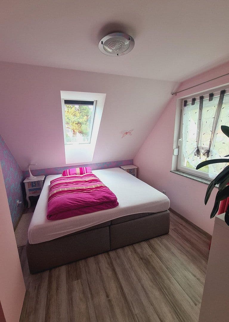 Prodej domu 110 m², pozemek 547 m², Rehfelde, Braniborsko Prodej domu 110 m², pozemek 547 m², Rehfelde, Braniborsko