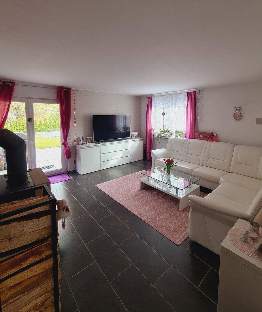 Prodej domu 110 m², pozemek 547 m², Rehfelde, Braniborsko Prodej domu 110 m², pozemek 547 m², Rehfelde, Braniborsko