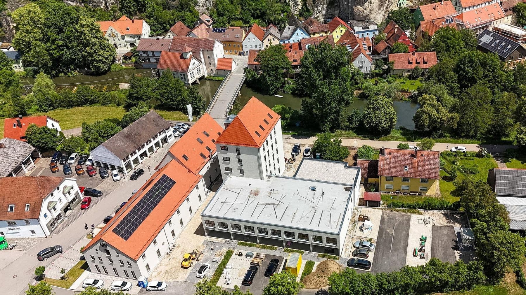 Pronájem domu 160 m², pozemek 80 m², Dinauer Straße 1, Kallmünz, Bavorsko Pronájem domu 160 m², pozemek 80 m², Dinauer Straße 1, Kallmünz, Bavorsko