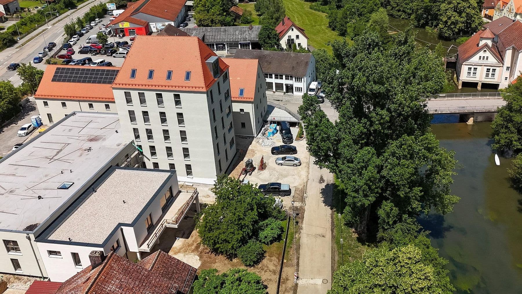 Pronájem domu 160 m², pozemek 80 m², Dinauer Straße 1, Kallmünz, Bavorsko Pronájem domu 160 m², pozemek 80 m², Dinauer Straße 1, Kallmünz, Bavorsko