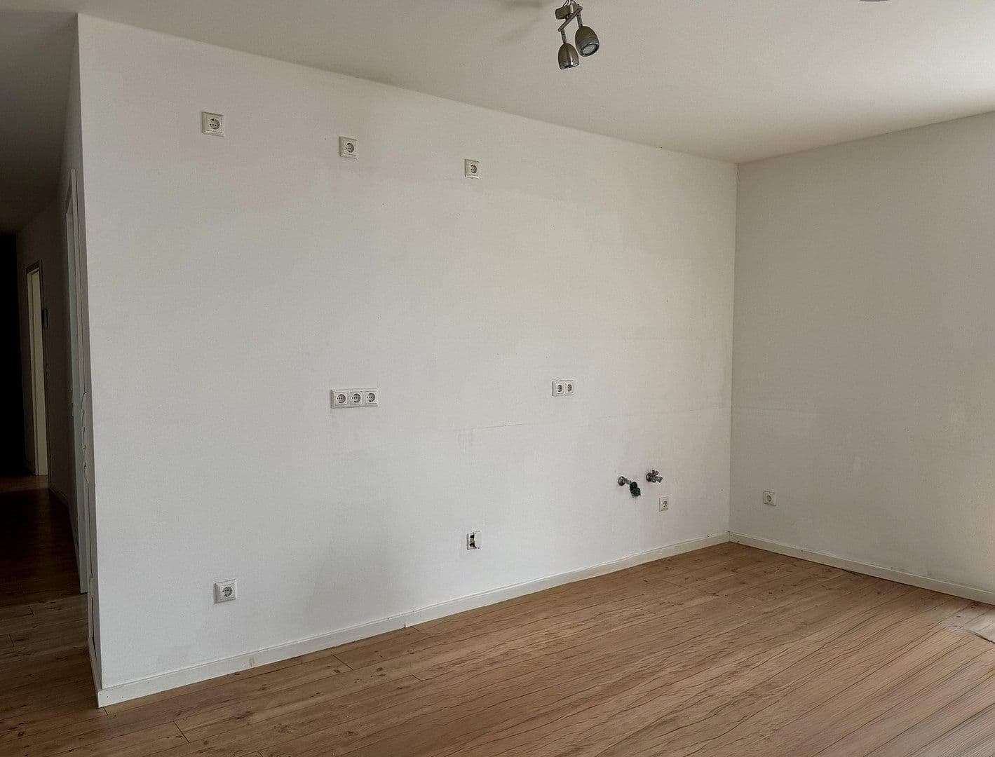 Pronájem bytu 1+1 69 m², Bräugaßl 9, Hemau, Bavorsko Pronájem bytu 1+1 69 m², Bräugaßl 9, Hemau, Bavorsko