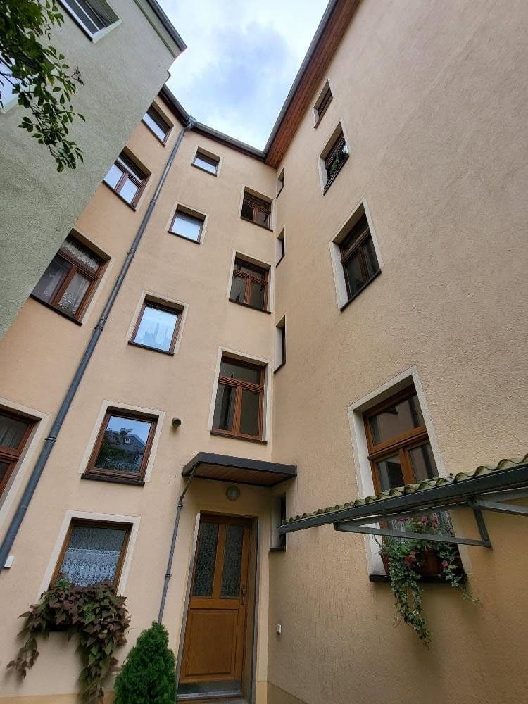 Pronájem bytu 2+1 67 m², Moritz-Löscher-Straße 22, Reichenbach, Sasko Pronájem bytu 2+1 67 m², Moritz-Löscher-Straße 22, Reichenbach, Sasko