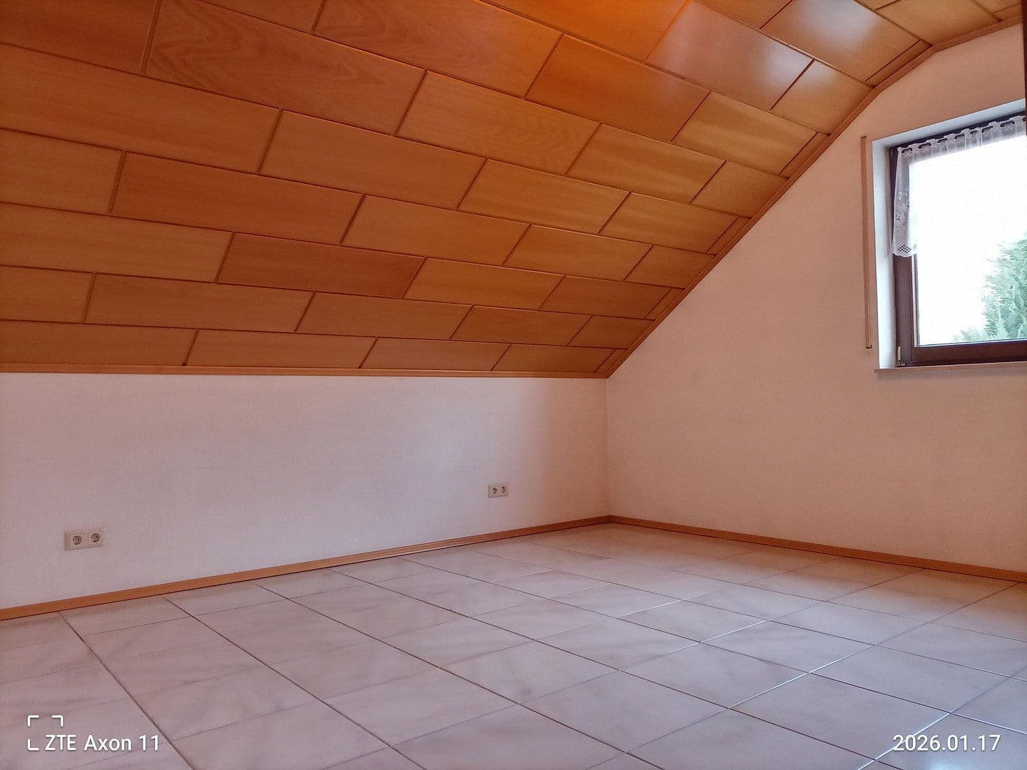 Prodej bytu 3+1 118 m², Ramstein-Miesenbach, Porýní-Falc Prodej bytu 3+1 118 m², Ramstein-Miesenbach, Porýní-Falc