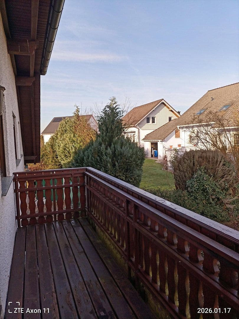 Prodej bytu 3+1 118 m², Ramstein-Miesenbach, Porýní-Falc Prodej bytu 3+1 118 m², Ramstein-Miesenbach, Porýní-Falc