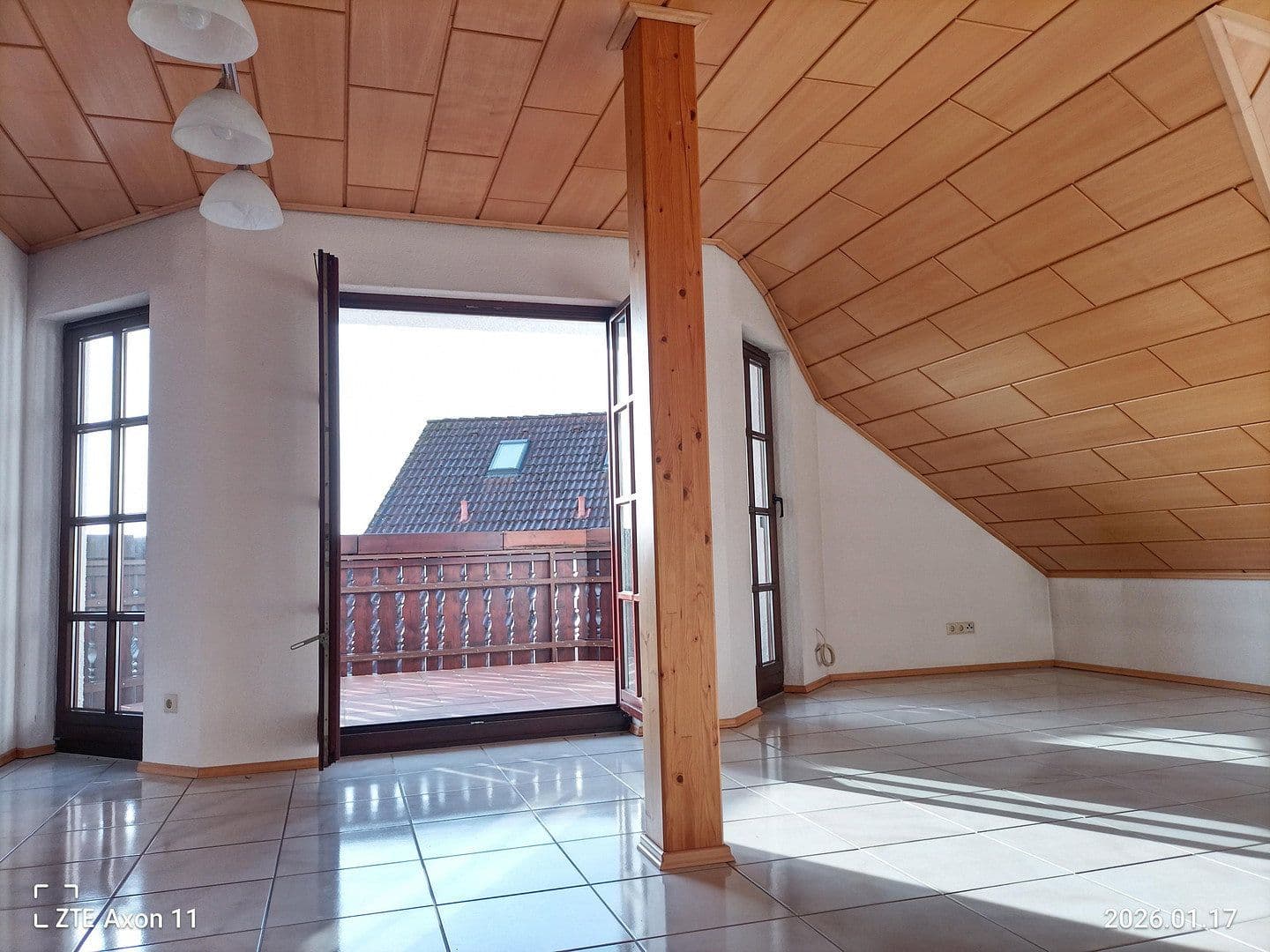 Prodej bytu 3+1 118 m², Ramstein-Miesenbach, Porýní-Falc Prodej bytu 3+1 118 m², Ramstein-Miesenbach, Porýní-Falc