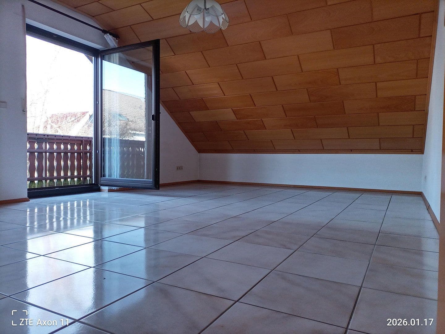Prodej bytu 3+1 118 m², Ramstein-Miesenbach, Porýní-Falc Prodej bytu 3+1 118 m², Ramstein-Miesenbach, Porýní-Falc