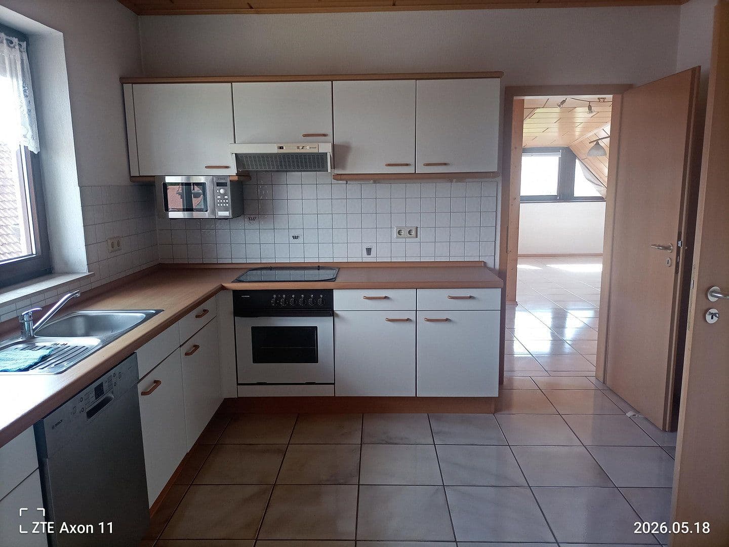 Prodej bytu 3+1 118 m², Ramstein-Miesenbach, Porýní-Falc Prodej bytu 3+1 118 m², Ramstein-Miesenbach, Porýní-Falc